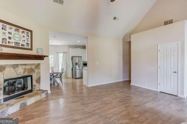 502 Towler Shoals View, Loganville, GA 30052
