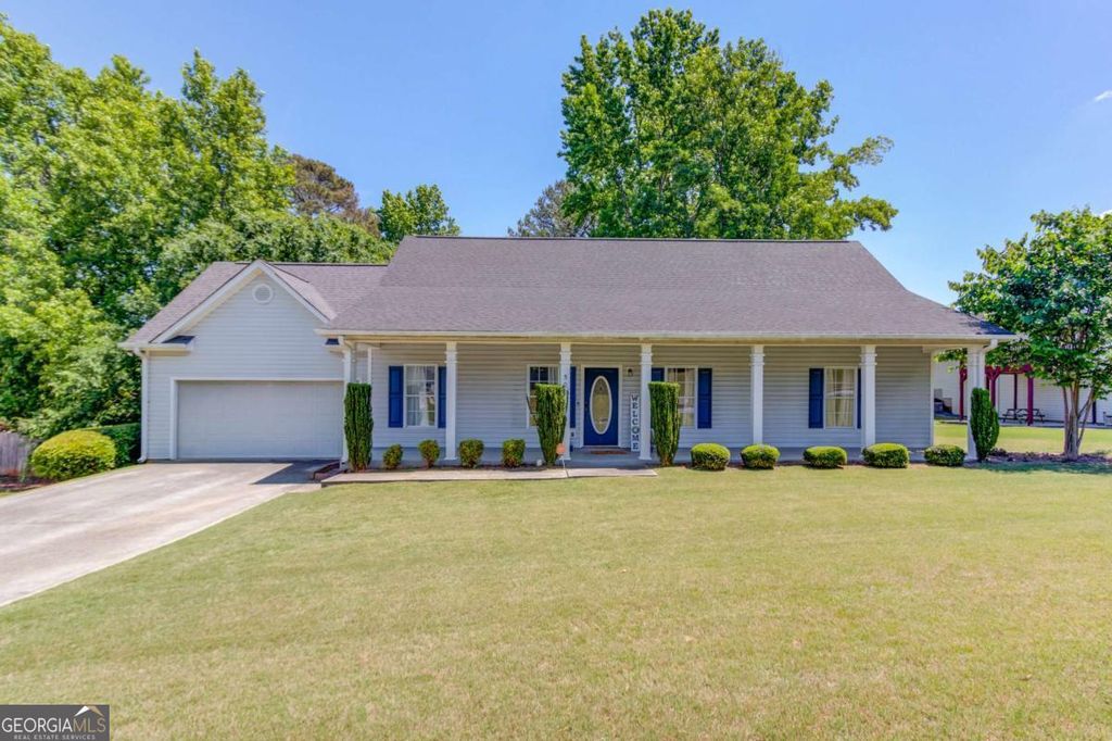 502 Towler Shoals View, Loganville, GA 30052