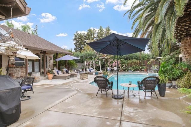 2200 E Tuolumne Rd, Turlock, CA 95382