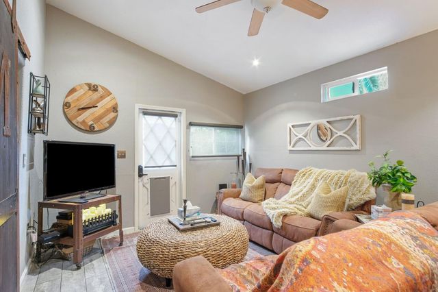 2200 E Tuolumne Rd, Turlock, CA 95382