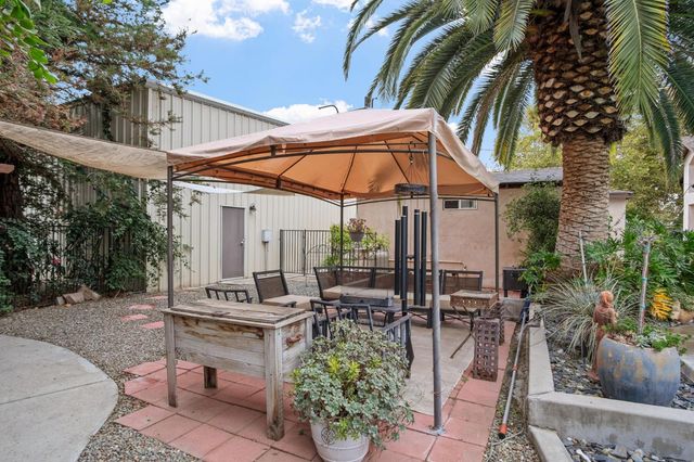 2200 E Tuolumne Rd, Turlock, CA 95382