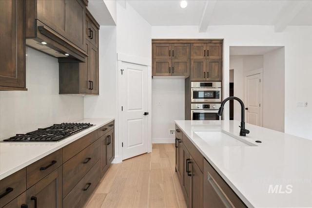 6610 N Good Drive, Eagle, ID 83629