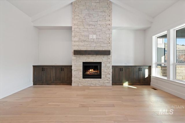 6610 N Good Drive, Eagle, ID 83629