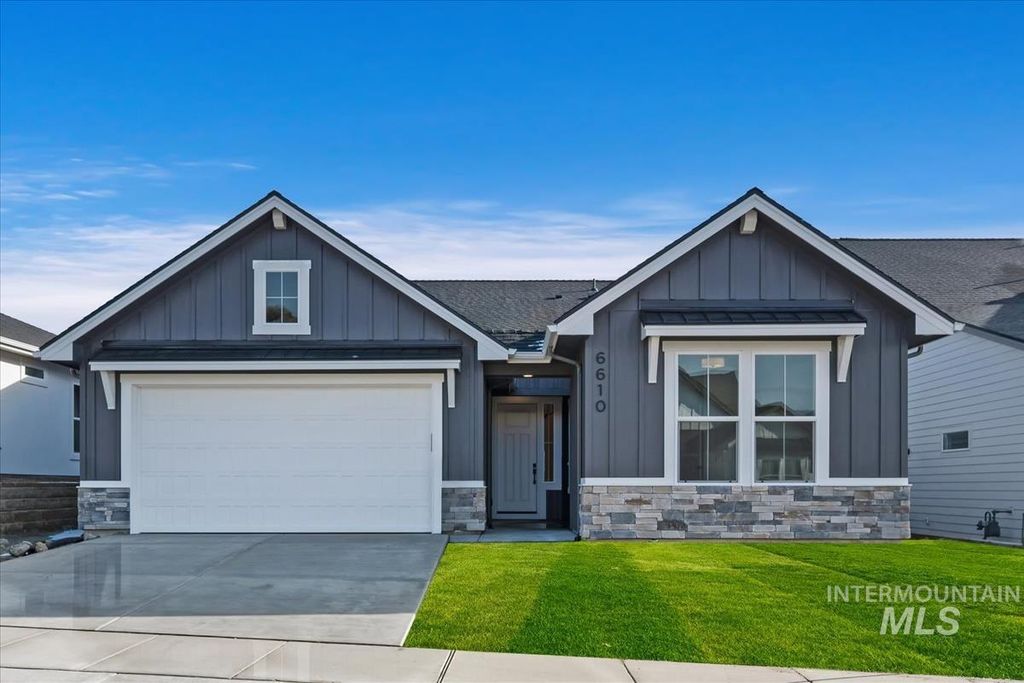 6610 N Good Drive, Eagle, ID 83629