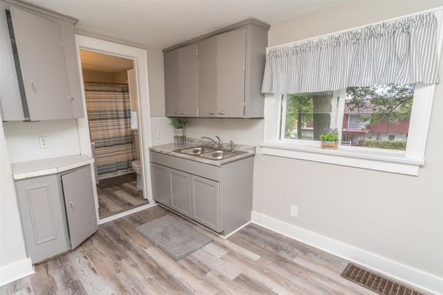 167 E Lincoln Avenue, Muskegon Heights, MI 49444