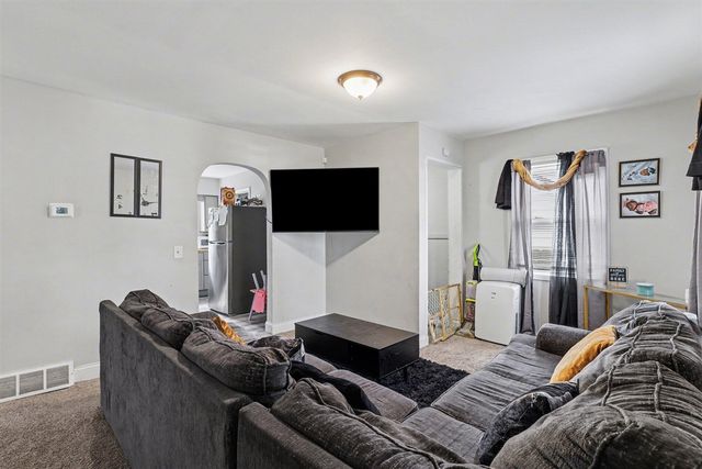 167 E Lincoln Avenue, Muskegon Heights, MI 49444