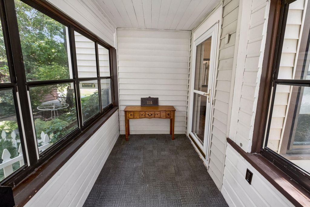1114 Gibbs Avenue, Saint Paul, MN 55108 — photo 5