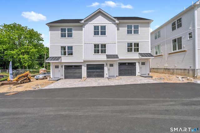 843 North Street S2, Milford, CT 06041