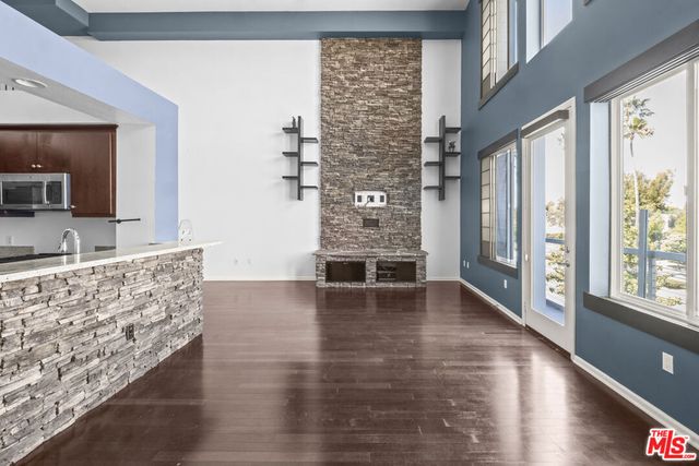 1901 S victoria 201, Oxnard, CA 93035