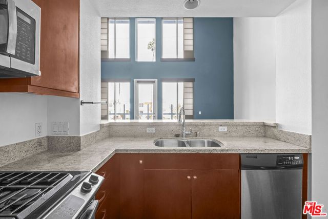 1901 S victoria 201, Oxnard, CA 93035