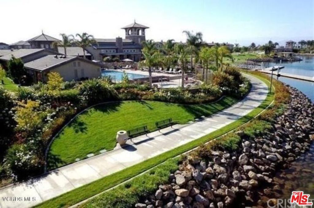 1901 S victoria 201, Oxnard, CA 93035