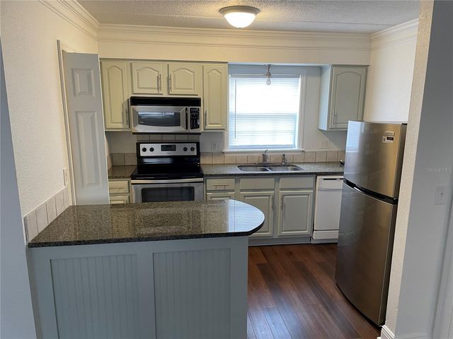 1400 EUDORA ROAD E42, Mount Dora, FL 32757