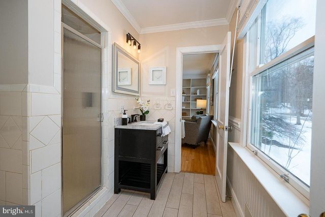 1324 KAREN LN, Wayne, PA 19087