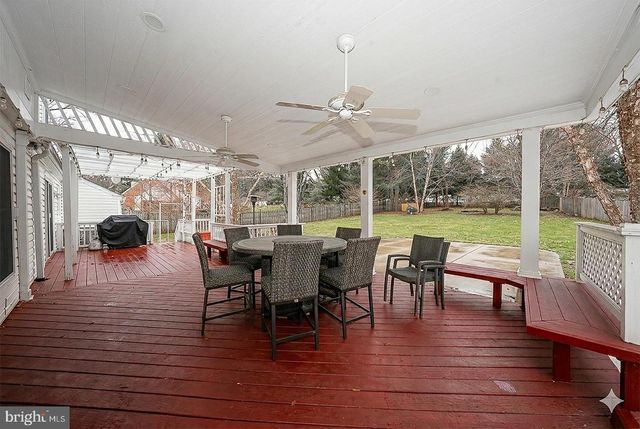 1324 KAREN LN, Wayne, PA 19087