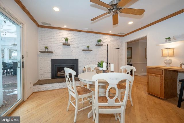 1324 KAREN LN, Wayne, PA 19087