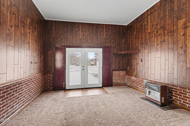 106 Hall Street, Graham, NC 27253