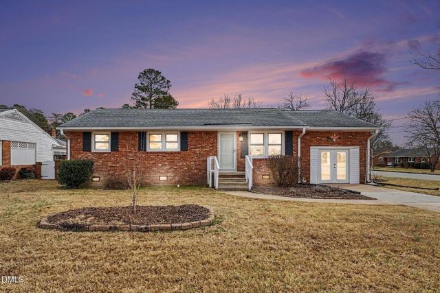 106 Hall Street, Graham, NC 27253