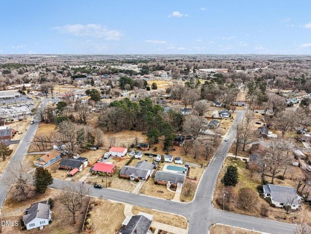 106 Hall Street, Graham, NC 27253