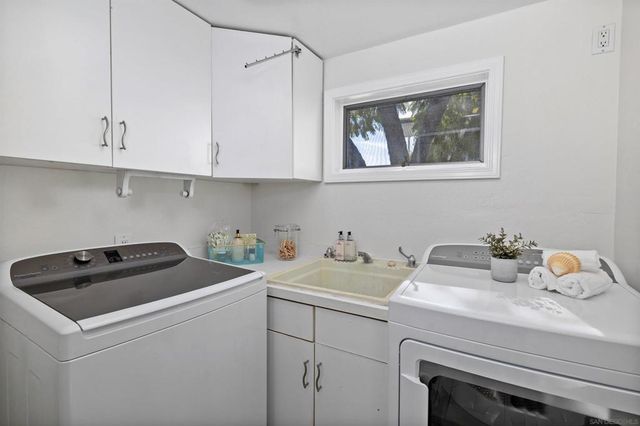 1564 Reed Ave, San Diego, CA 92109