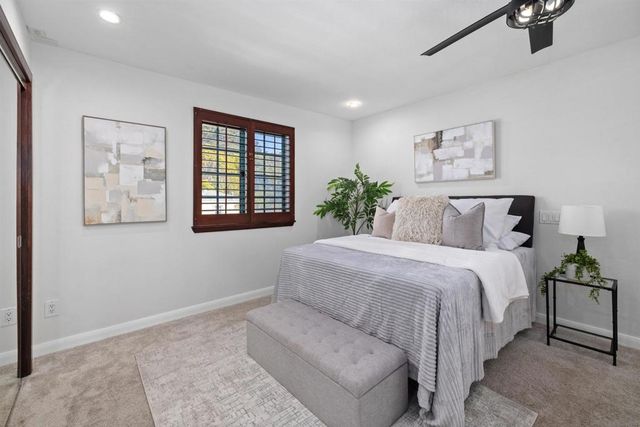 1564 Reed Ave, San Diego, CA 92109