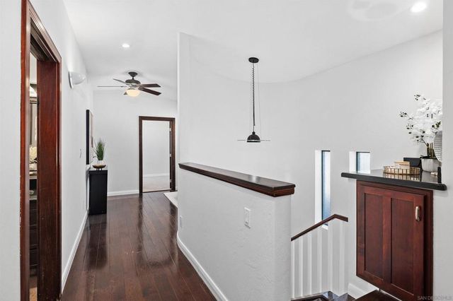 1564 Reed Ave, San Diego, CA 92109