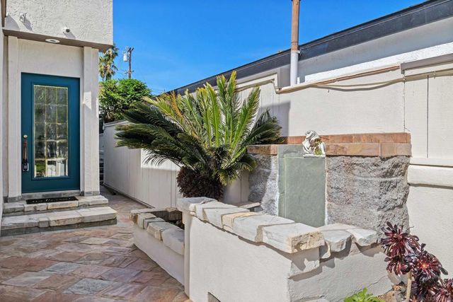 1564 Reed Ave, San Diego, CA 92109