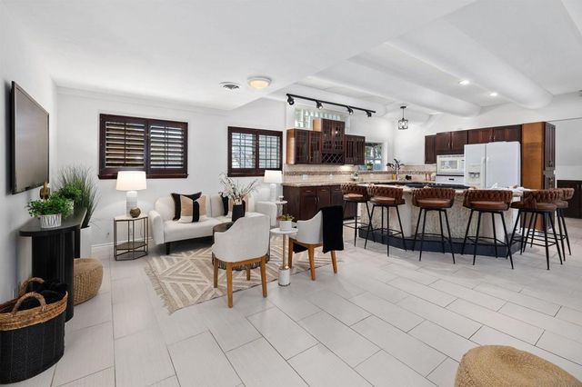 1564 Reed Ave, San Diego, CA 92109