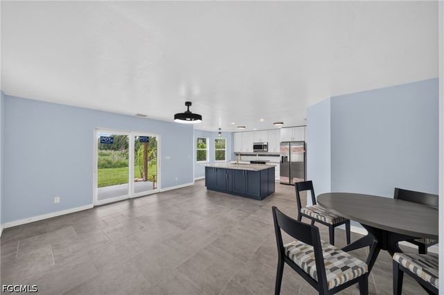 428 SW 19th AVE, Cape Coral, FL 33991