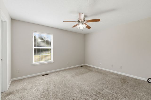 1987 Gateland Dr, Murfreesboro, TN 37127