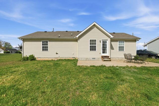 1987 Gateland Dr, Murfreesboro, TN 37127