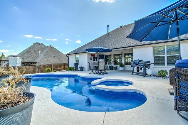 18508 Windy Ridge Road, Edmond, OK 73012