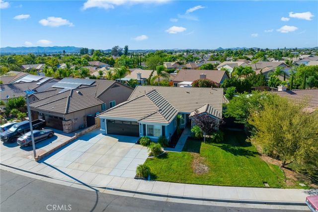 36675 Sauterne Street, Winchester, CA 92596