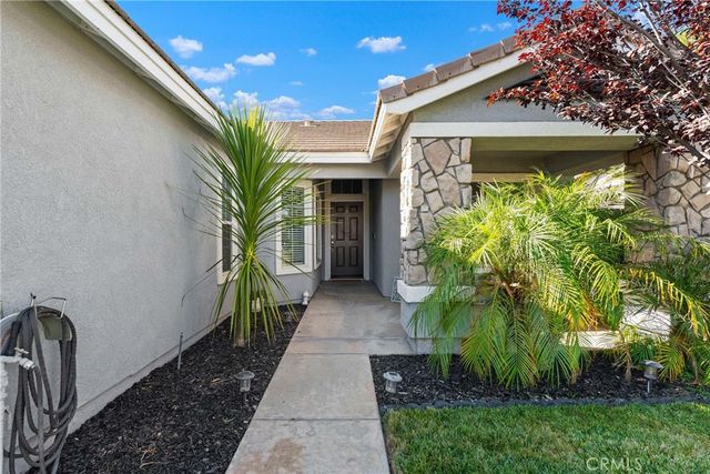 36675 Sauterne Street, Winchester, CA 92596