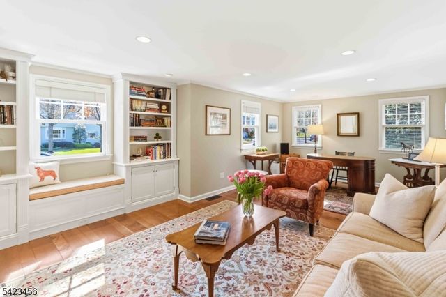 54 Knollwood Ave, Madison Boro, NJ 07940