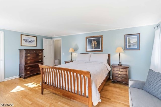 54 Knollwood Ave, Madison Boro, NJ 07940