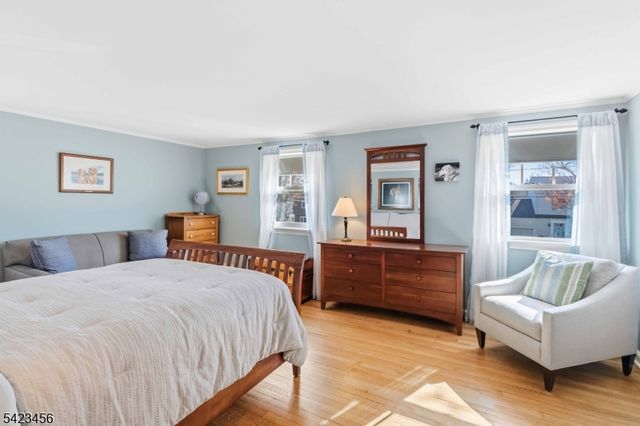 54 Knollwood Ave, Madison Boro, NJ 07940