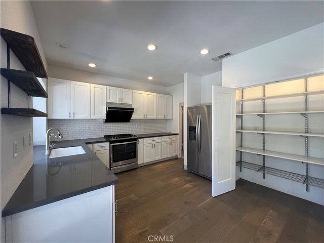 16704 Mesa Oak, Chino Hills, CA 91709