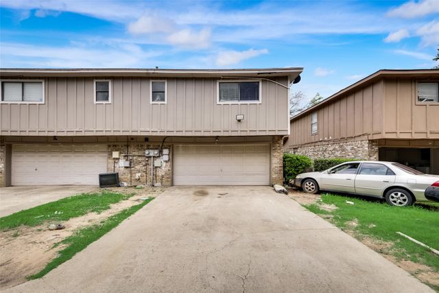 913 W Rochelle Road, Irving, TX 75062