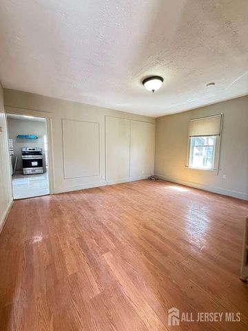 30 Jefferson Avenue, Plainfield, NJ 07060