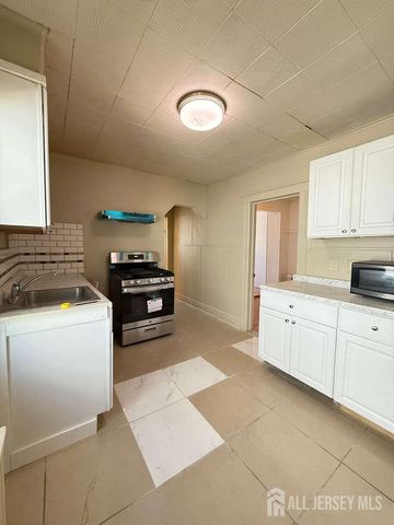 30 Jefferson Avenue, Plainfield, NJ 07060