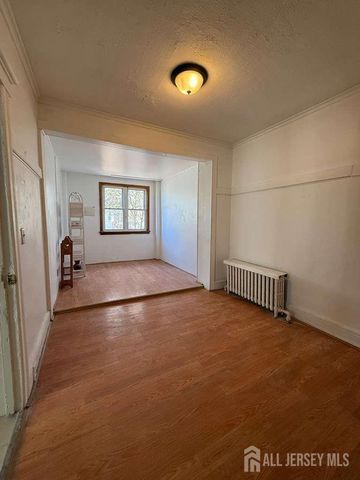 30 Jefferson Avenue, Plainfield, NJ 07060