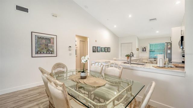 8735 OLDE HICKORY AVENUE 8308, Sarasota, FL 34238