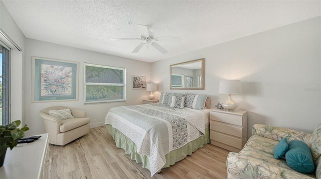 8735 OLDE HICKORY AVENUE 8308, Sarasota, FL 34238