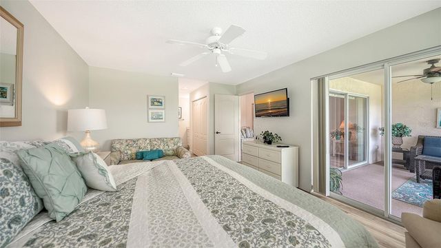 8735 OLDE HICKORY AVENUE 8308, Sarasota, FL 34238
