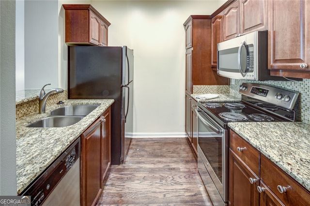 2509 River Green Drive NW 2509, Atlanta, GA 30327