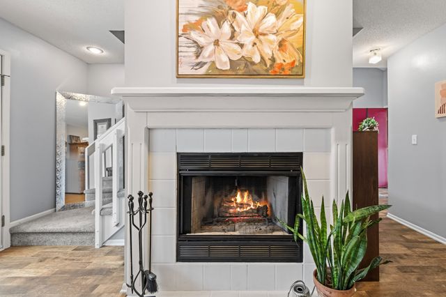 6873 Sharon Drive, Urbandale, IA 50322