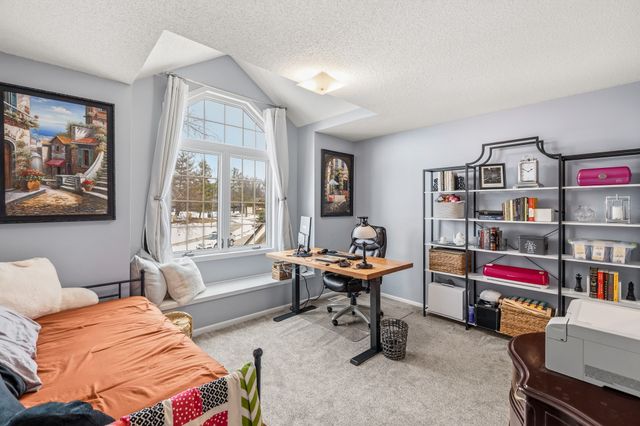 6873 Sharon Drive, Urbandale, IA 50322