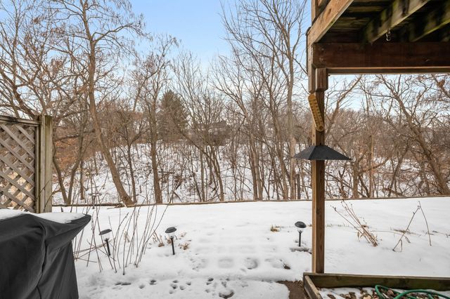 6873 Sharon Drive, Urbandale, IA 50322