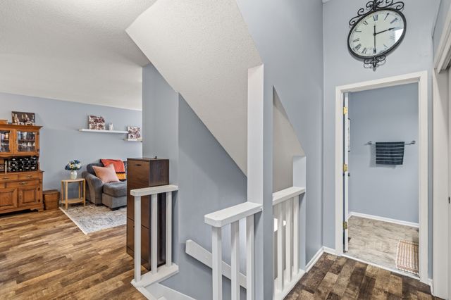 6873 Sharon Drive, Urbandale, IA 50322