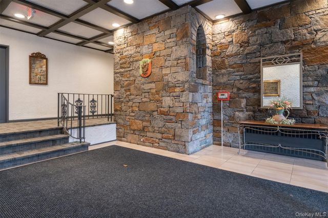 25 Franklin Avenue 6K, White Plains, NY 10601